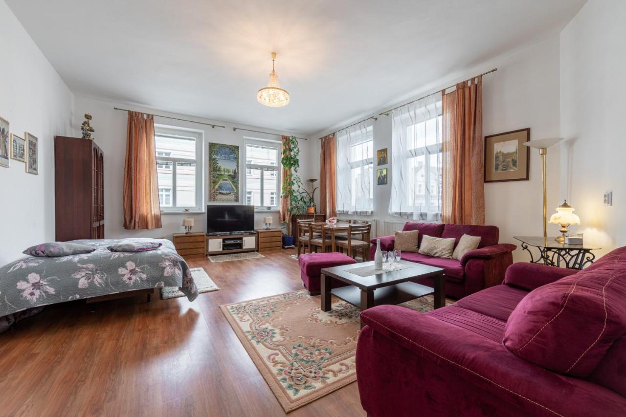 Apartment Kleopatra Karlovy Vary Bagian luar foto