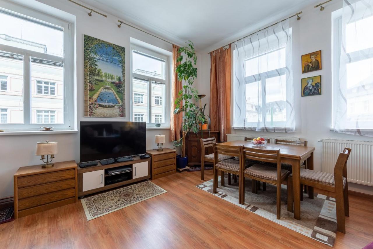 Apartment Kleopatra Karlovy Vary Bagian luar foto